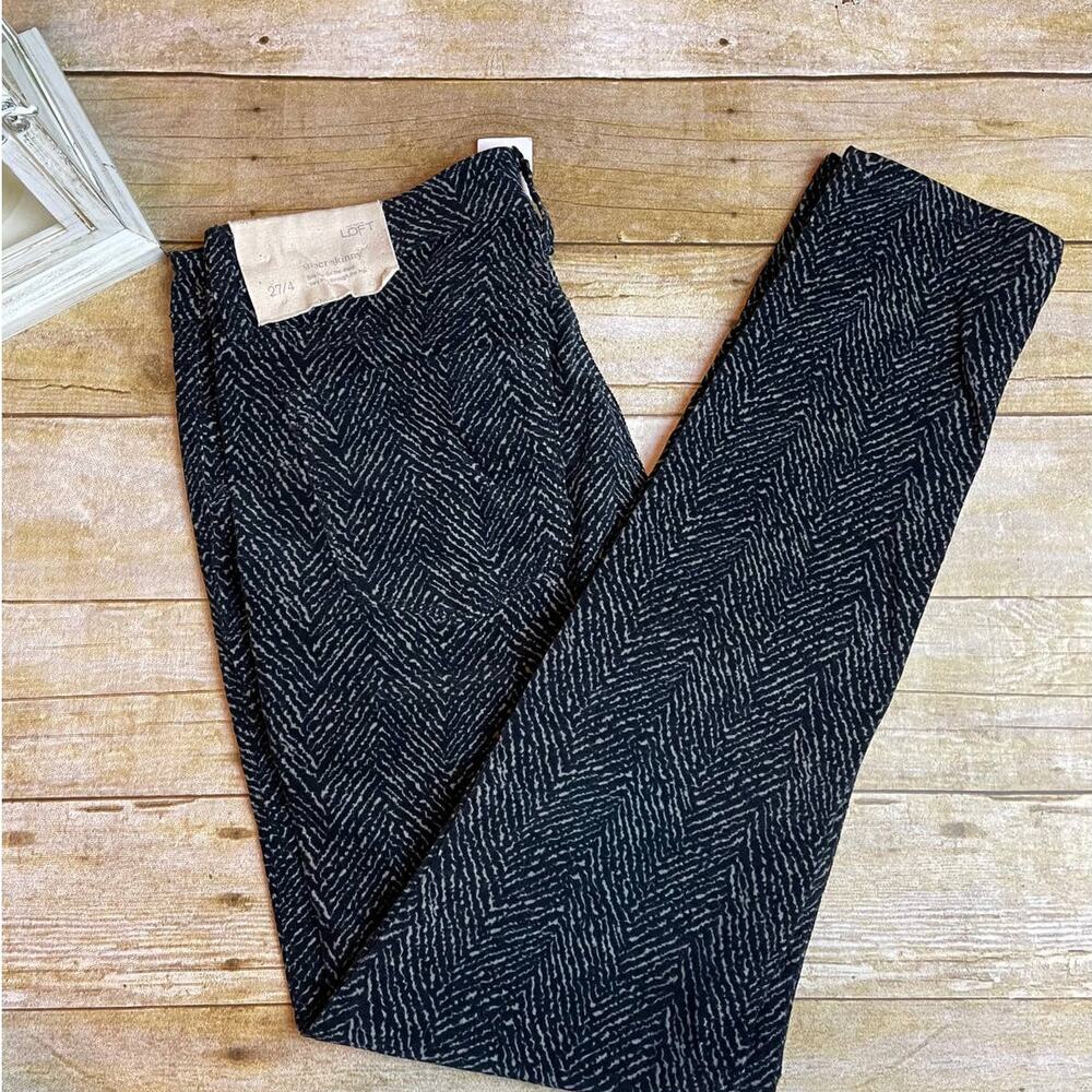 Ann Taylor Super Skinny Print Pant Womens 27 or sz 4 Black/ Cream Zig Zag